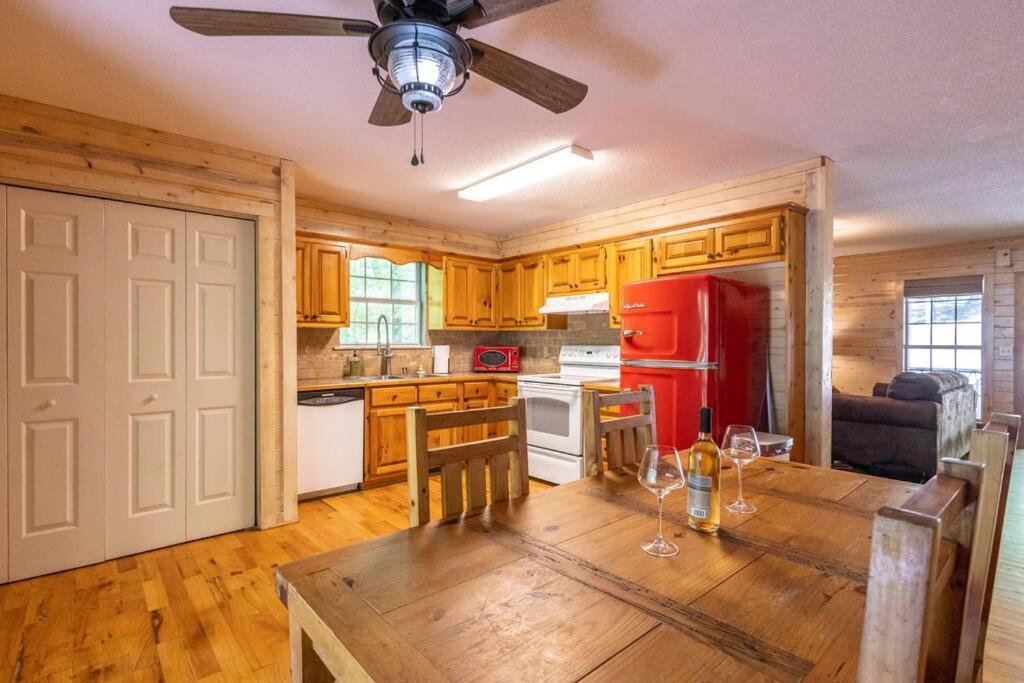 Pet Friendly Luxury Cabin Near Helen With Fire Pit Cleveland Extérieur photo