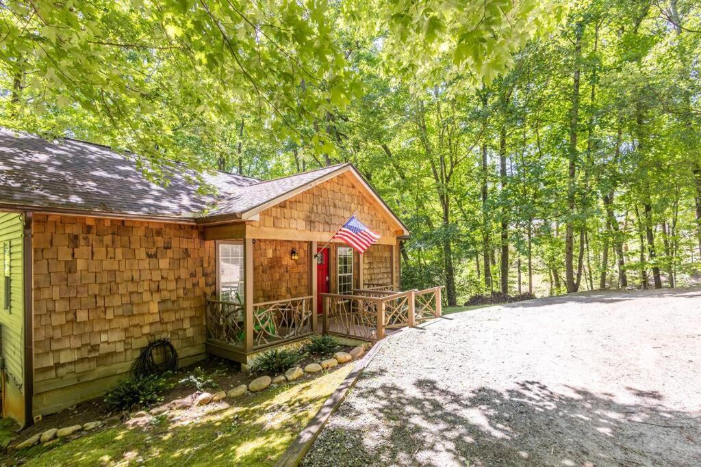 Pet Friendly Luxury Cabin Near Helen With Fire Pit Cleveland Extérieur photo